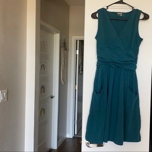 Athlete Ruched Jura Dress with 2 Pockets
